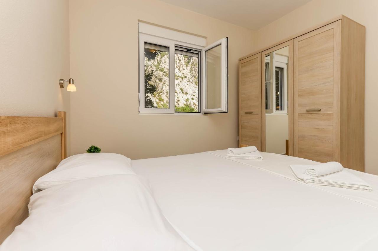 Sea Star Luxury Apartment Kotor Bagian luar foto